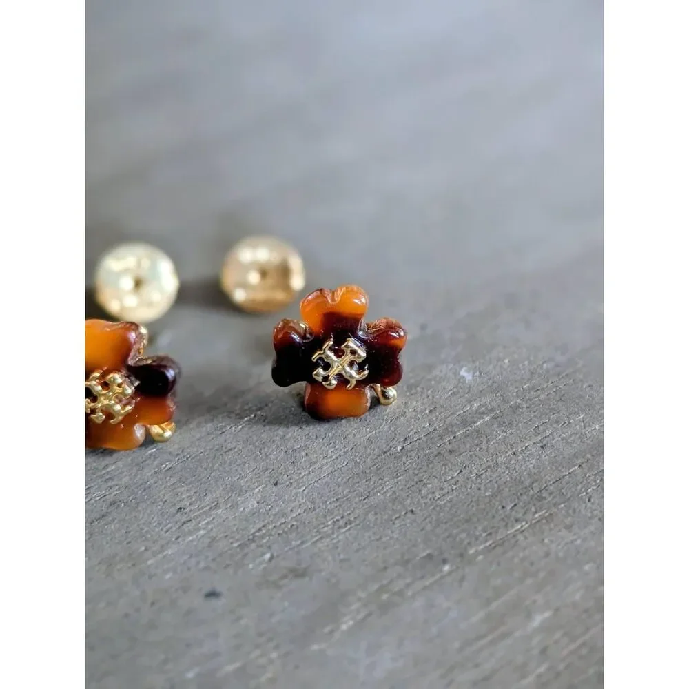 TORY BURCH Mini Tortoise Resin Clover Stud Earrings